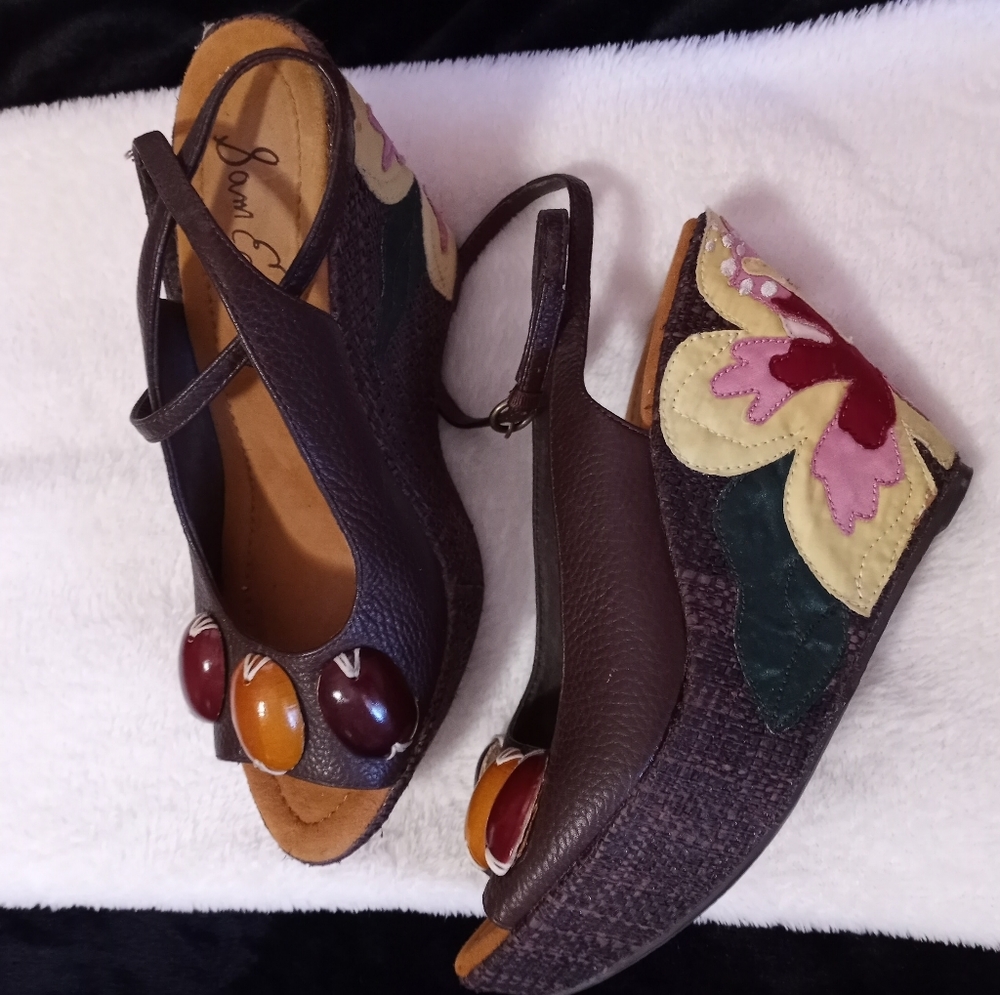 Sam Edelmans FLowery wedges size 7